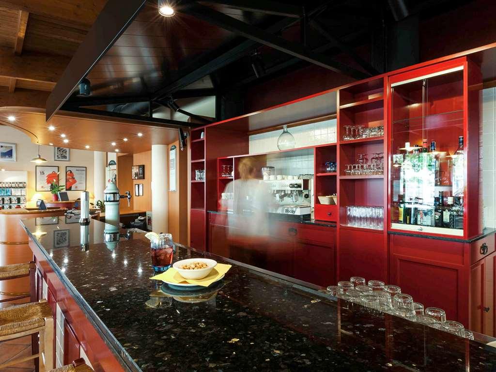 Ibis Valencia 2*