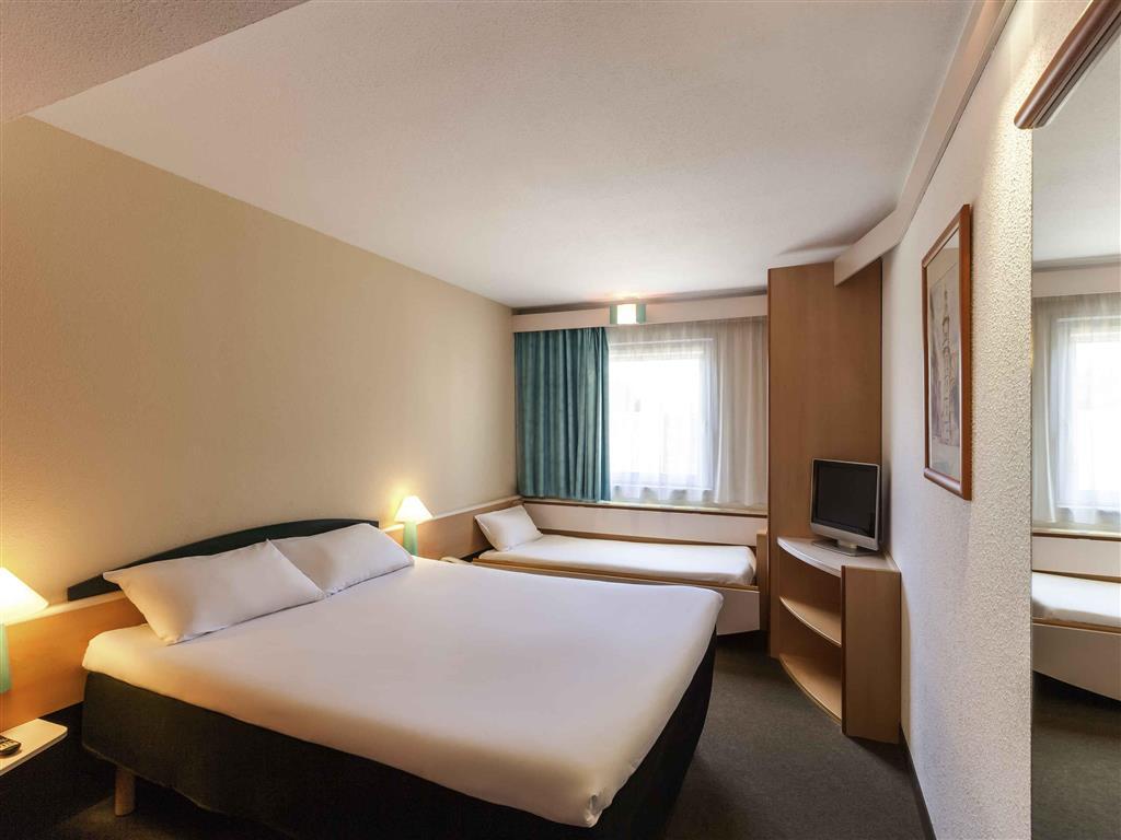 Hotel Ibis Valencia 2*