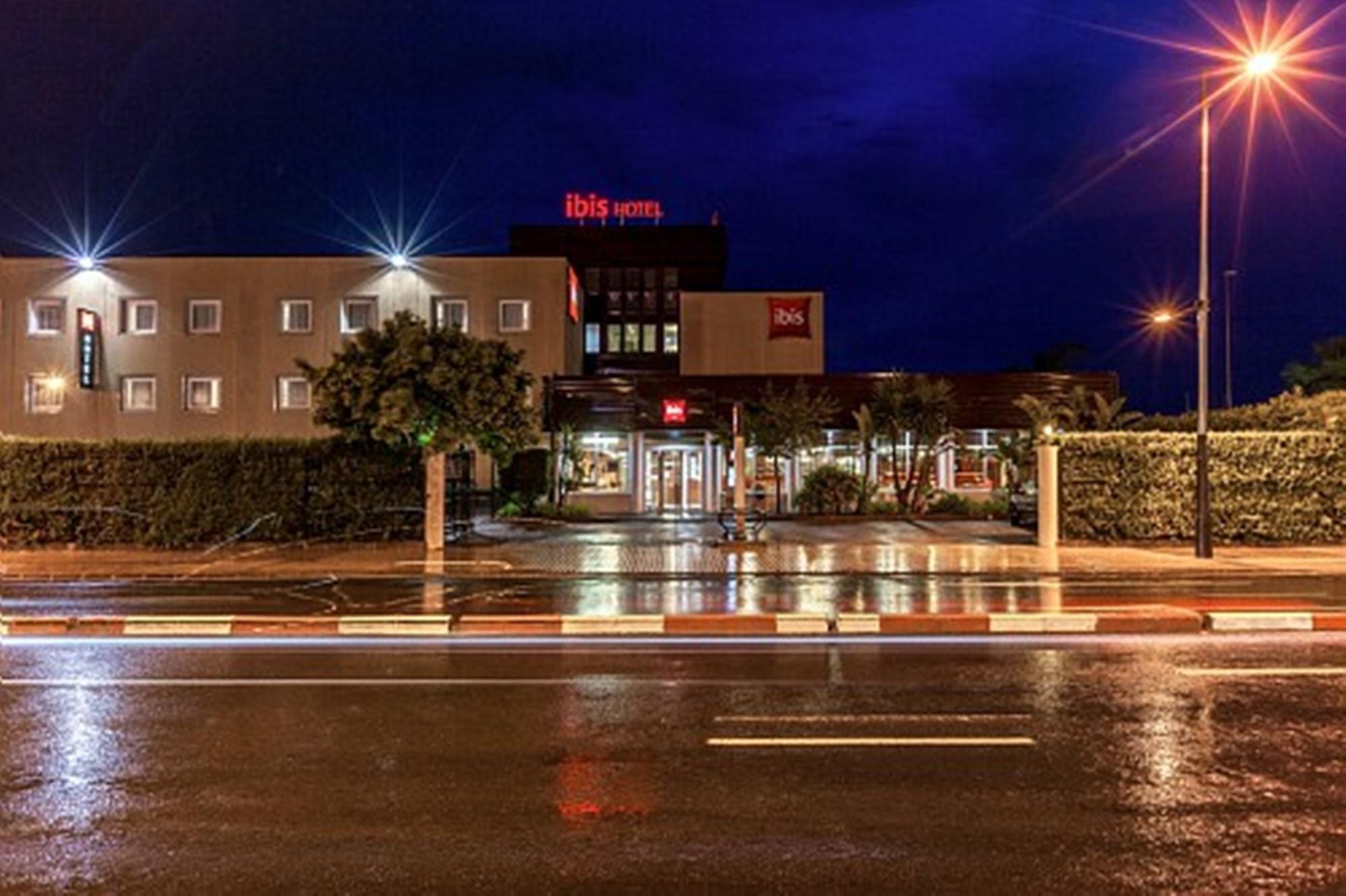 Hotel Ibis Valencia 2*