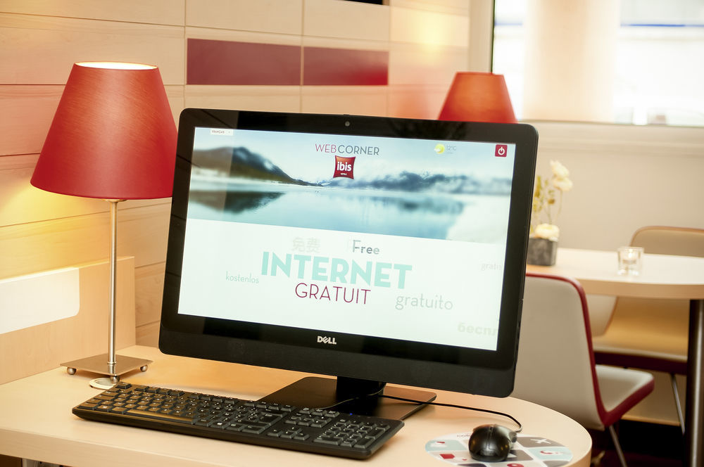 Ibis Valencia 2*