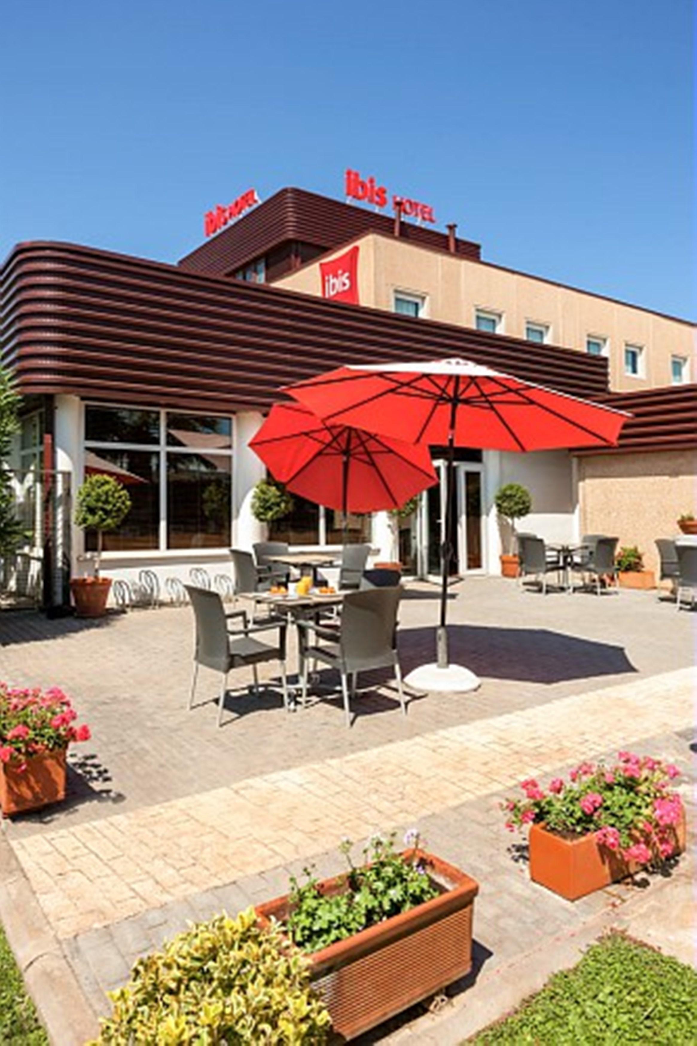 Hotel Ibis Valencia 2*