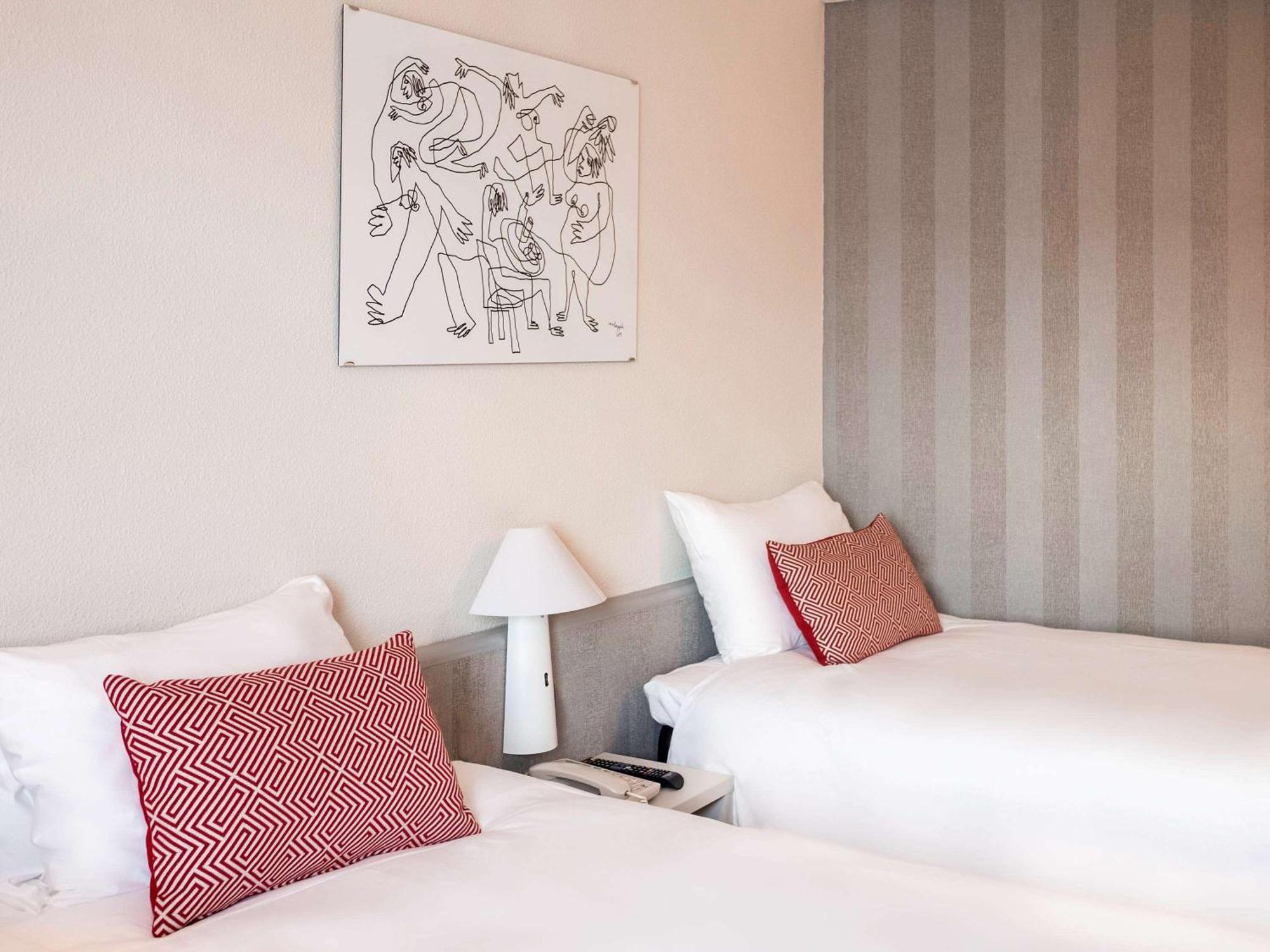 Hotel Ibis Valencia 2*