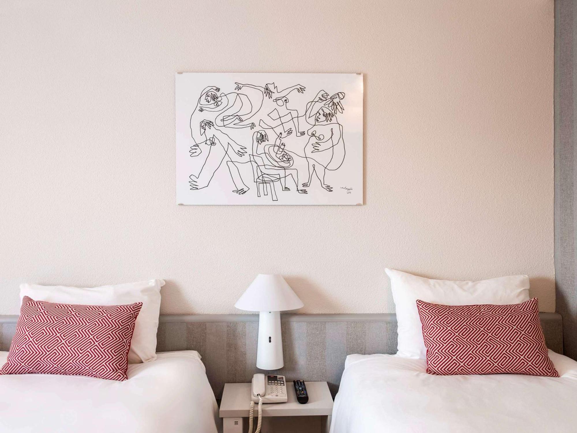 Hotel Ibis Valencia 2*